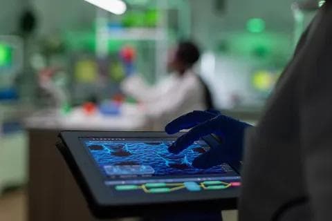 AI Execution Agents in Pharma: Faster Compliance & Operations